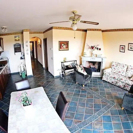 Vacanze Magnolia E Glicine דירה