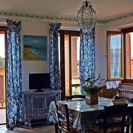 Vacanze Magnolia E Glicine * טואורו סול טראסימנו